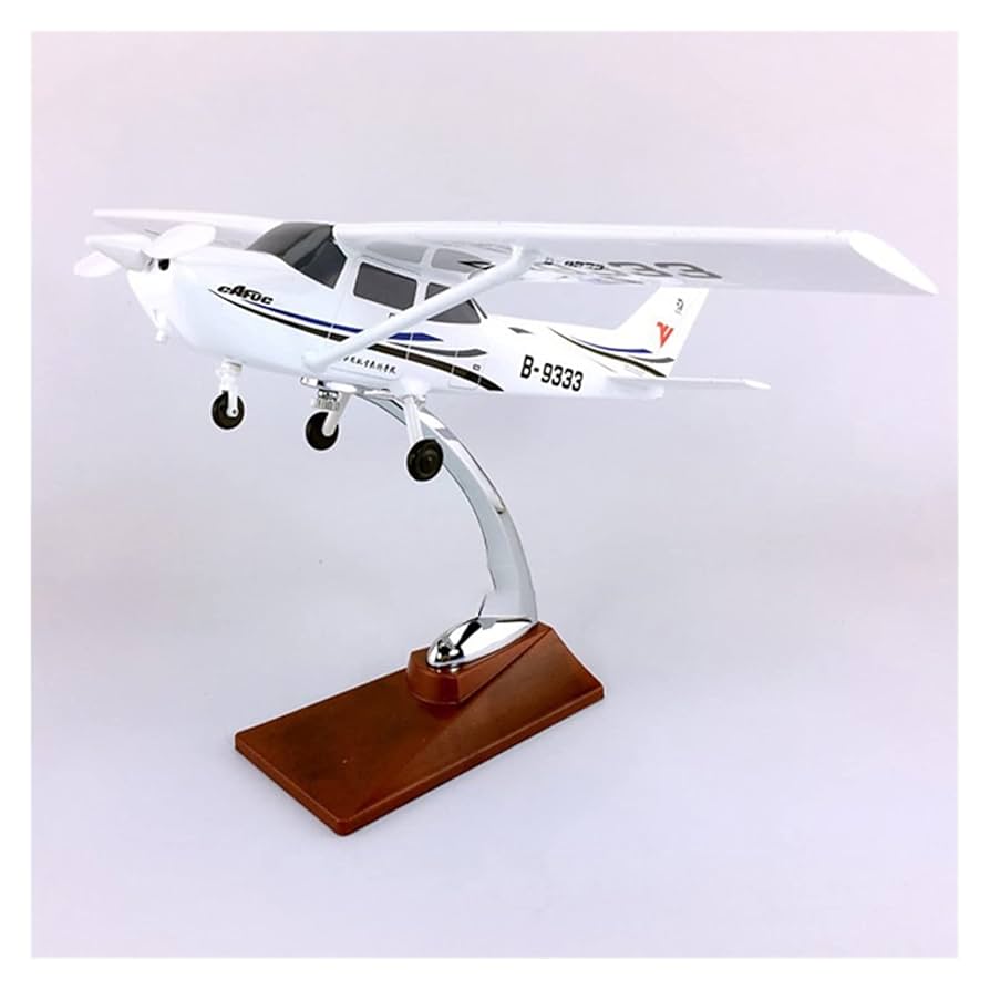 Cessna 172 Skyhawk 木製モデル 飛行機模型 Cessna 172 Skyhawk 木製モデル 飛行機模型 Cessna 172 Skyhawk