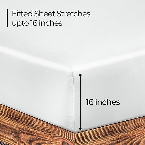 Image of ROYALE LINENS 300 Thread Count 100% Long Staple Combed Cotton Fitted Sheet California King - Super Soft Deep Pocket Bottom Sheet - Fitted Sheets Only - Elastic Sheets (Cal King, White)