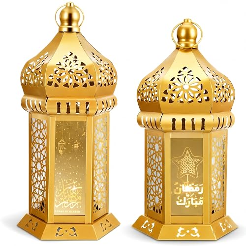 Grande lanterne marocaine dorée au design ciselé traditionnel