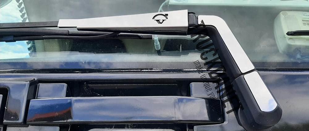 Profili spazzole tergicristallo con decorazione Freccia in acciaio inox lucido (AISI 304).