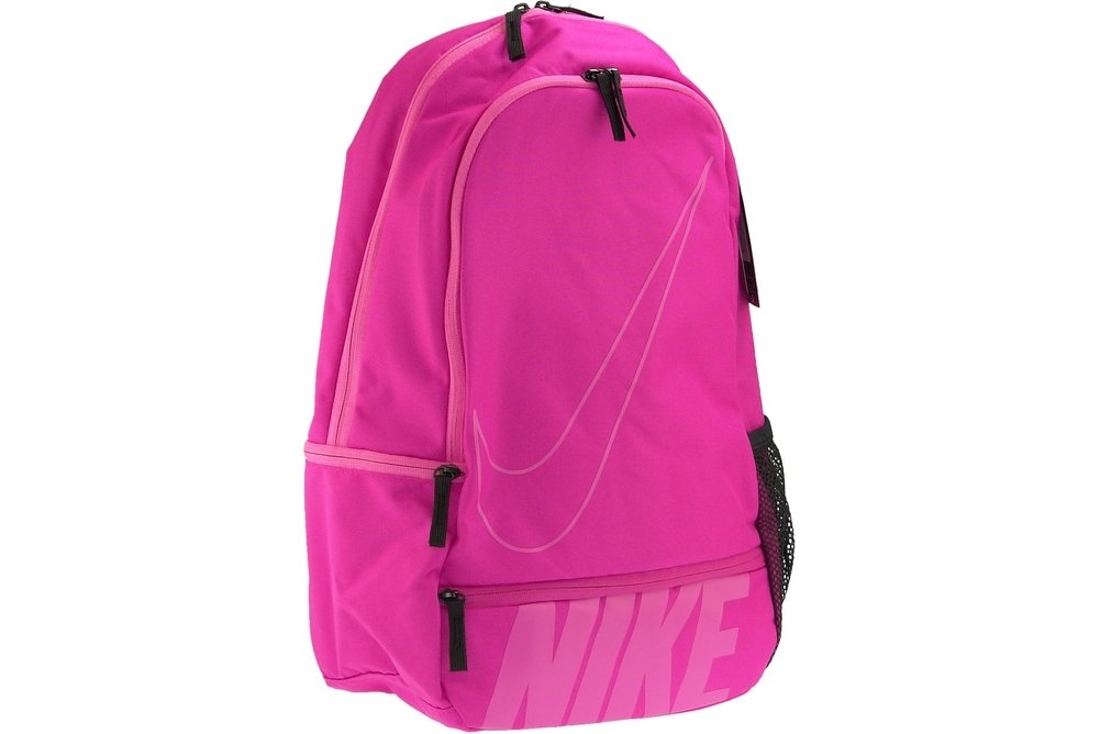 backpack items for hiking I Heart Pacific Northwest