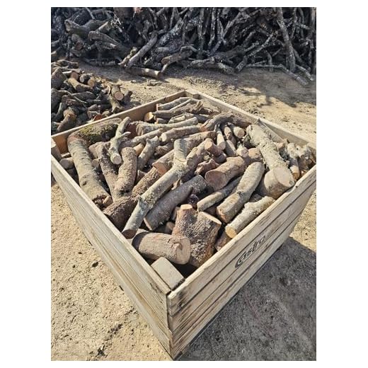 Cajón Leña de Encina 1200kg (3x400). Leña para Chimenea, Caldera y/o Estufa. Leñas de Las más duras Que Hay. Tiene una Larga consistencia y duración. Troncos medianos. Leñas Encina.