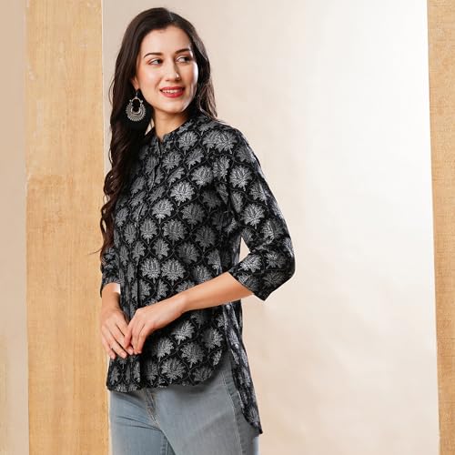 Image of Globus Women Solid Shirt Collar Lace Inserts Kaftan Tunic