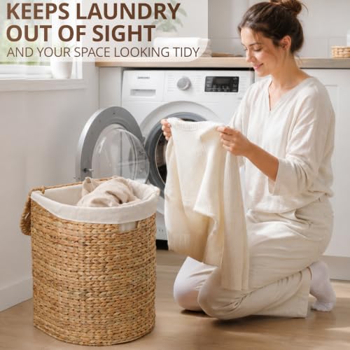 Image of Large Woven Rattan Hamper with Lid, Natural Brown, 16.9 x 13.8 x 20.5 in - Clothes Storage Basket for Laundry Room or Closet