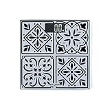 PLATEFORME EN VERRE TREMPÉ : Conçue pour allier sécurité et style, cette balance présente un motif inspiré des carreaux méditerranéens, avec une plateforme en verre trempé texturé pour résister à un usage quotidien.