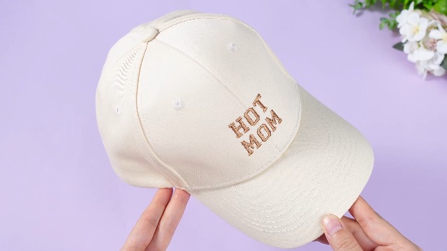 Gorra béisbol Beige para mamás con diseño minimalista miniatura 7