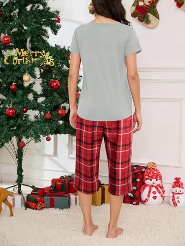 Image of YIJIU Women Soft Comfy Pajamas Cute Cat Short Sleeve Capri Pants PJS Set