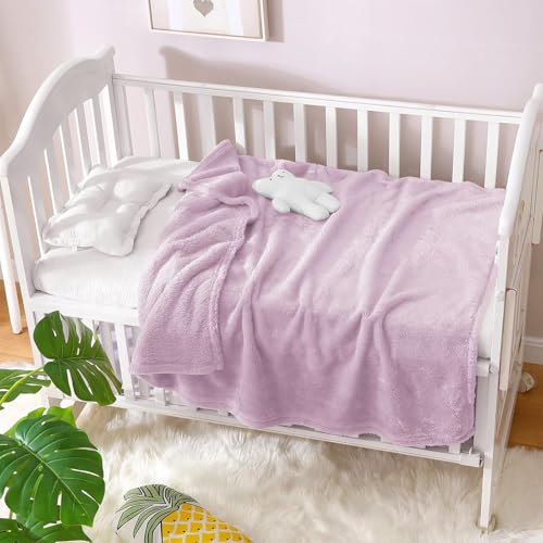 Image of Exclusivo Mezcla Plush Fuzzy Fleece Throw Blanket, Super Soft, Fluffy and Warm Blankets for Couch, Bed, All Season Use (40x50 Inches, Light Purple)