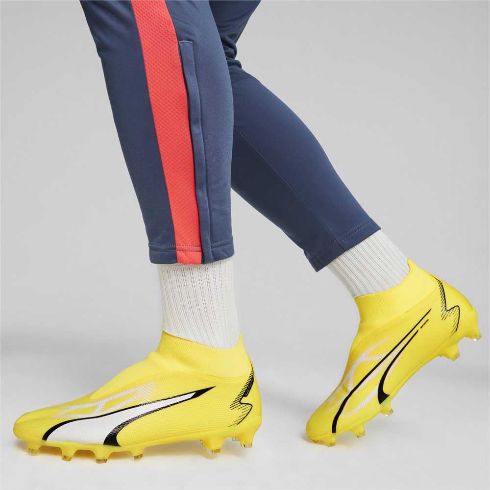 PUMA Mixte Ultra Match+ LL FG/AG Chaussure de Piste d'athlétisme