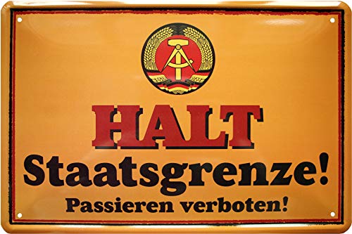 WOGEKA ART Retro Blechschild - HALT! Staatsgrenze der DDR Ostalgie Osten - witziger Spruch als Geschenk-Idee zum Geburtstag Weihnachten zur Dekoration 20x30 cm Vintage-Design aus Metall 876