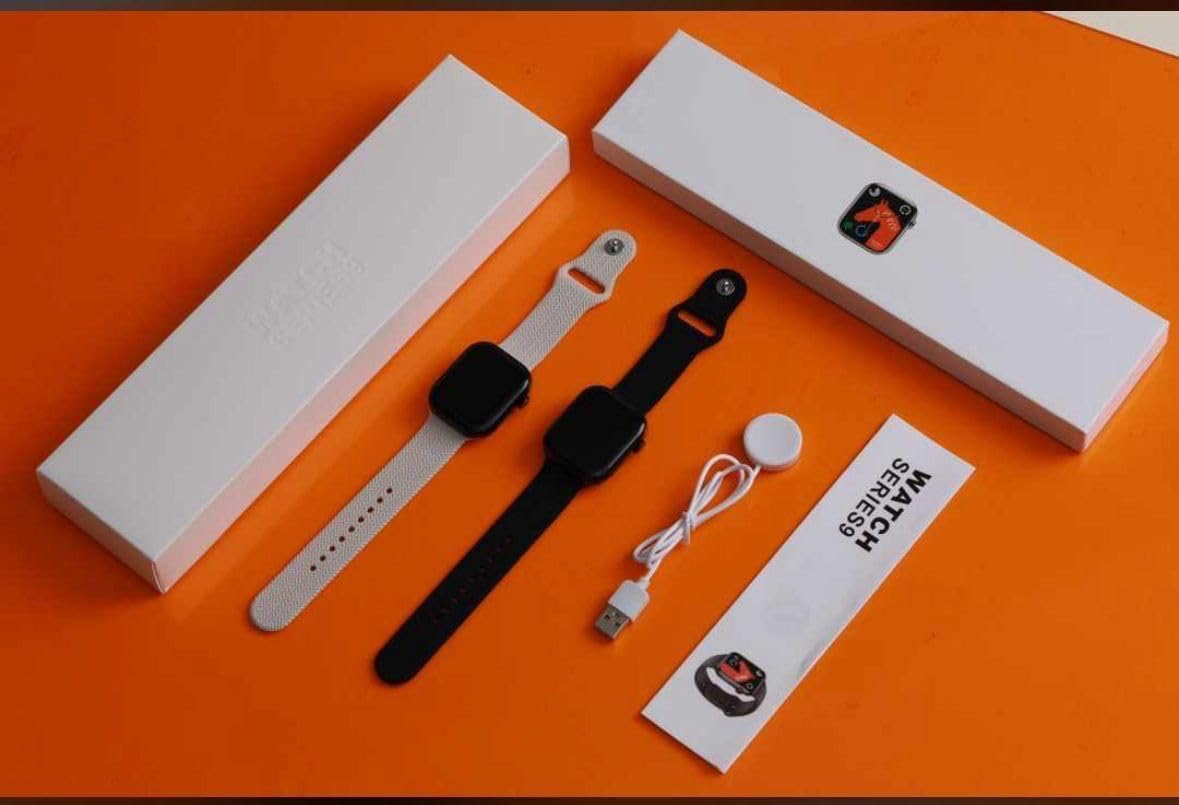 GET IN THE GAME Series 9 45 mm Smart Watch with 2.09 INCH Display Stylish Design, Bluetooth Calling, Health & Fitness Tracker Also The Heart Monitoring, with Apple Logo & 2 Straps (OG White) (B0CWKBF7JD) Amazon Price History, Amazon Price Tracker