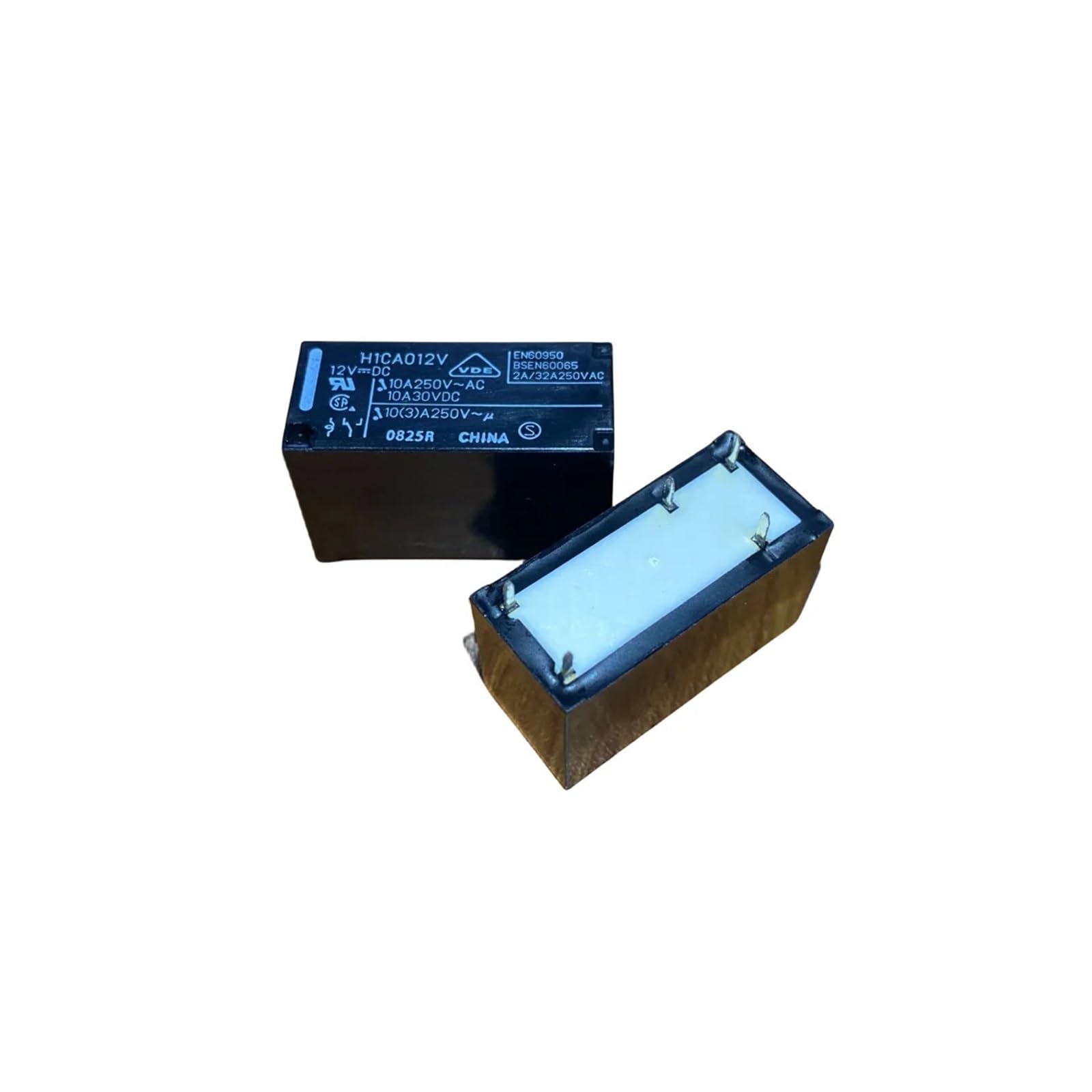 Relais FTR-H1CA012V pour réparer une carte électronique 12V à espace restreint