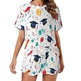 Design d'été deux pièces : comprend un haut décontracté à manches courtes et un short assorti, ce qui en fait l'un des ensembles 2 pièces les plus polyvalents pour les femmes. Fonctionne bien comme casquette de remise de diplôme imprimé ballon pour femme 2 pièces tenue d'été ou ensemble de pyjama pour femme 2 pièces