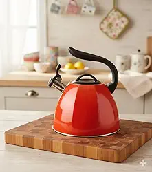 Chaleira com Apito Inox Aço Inoxidável Vermelho Laranja 3,5L Resistente ao Calor Fogão Soft Touch Cabo Emborrachado Ergonômica Elegante Design Charmoso Vintage