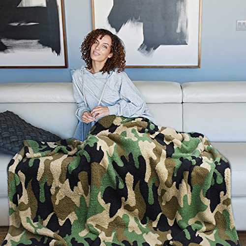 Catalonia Camo Sherpa Throw Blanket thumb #1