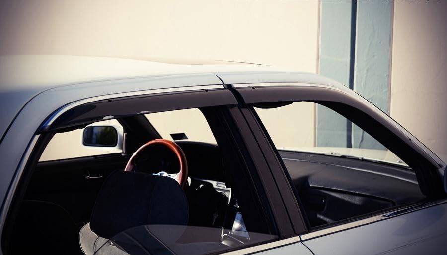 WellVisors Window Visors Wind Deflectors Compatible with Lexus LS400 UCF10 1990-1994 with Chrome Trim Rain Guards 3-847LX013