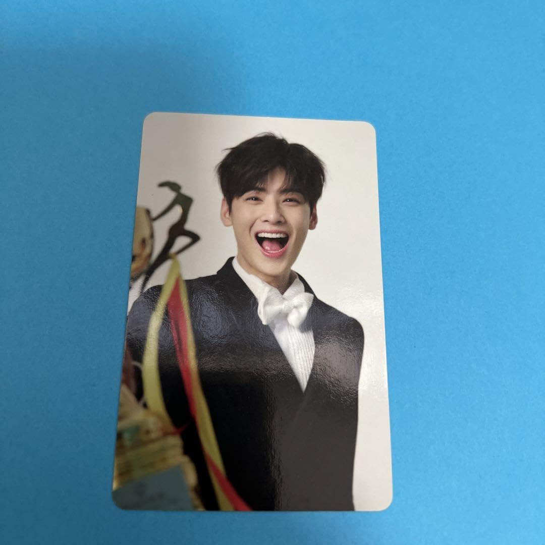 Amazon.co.jp: ASTRO 1st AAF Gold チャウヌ トレカ : おもちゃ