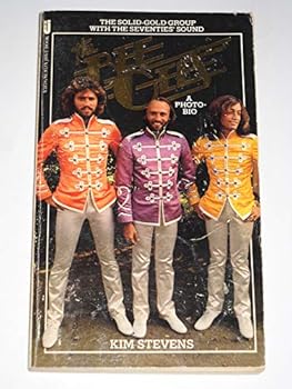 Paperback The Bee Gees: A Photo-Bio Book