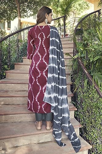 Image of GoSriKi Women's Cotton Blend Straight Printed Kurta with Pant & Dupatta