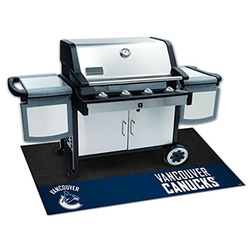 Fanmats NHL Vancouver Canucks Grill Mat, Small