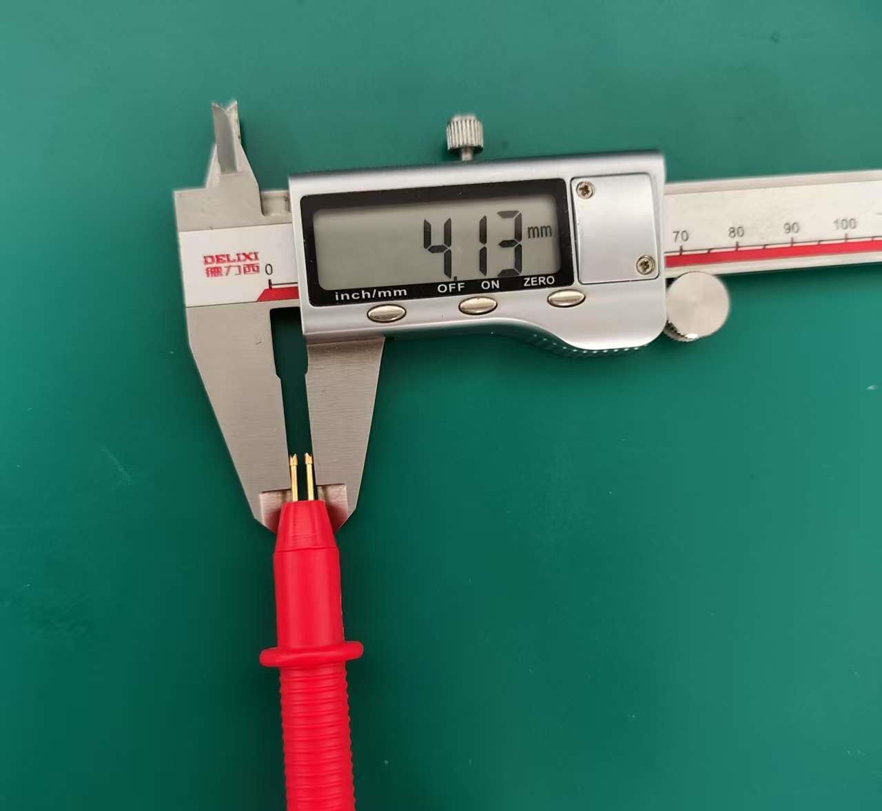 YR1035+ LiFePO4 Blei-Säure Prüfer Widerstand Spannung Knopfbatterie