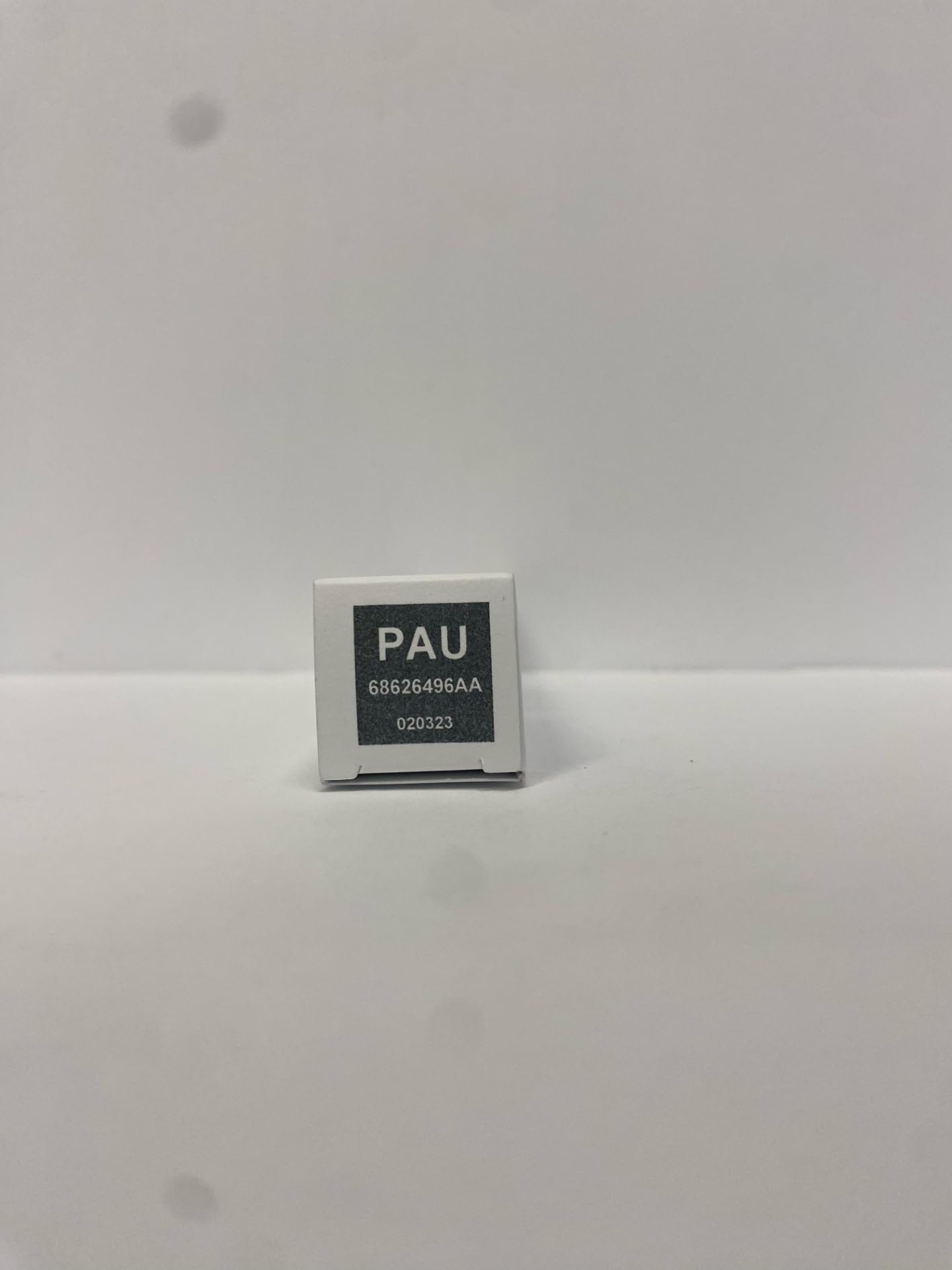 Amazon.com: Mopar 5-in-1 Touch Up Paint (PAU) GRANITE CRYSTAL MET 