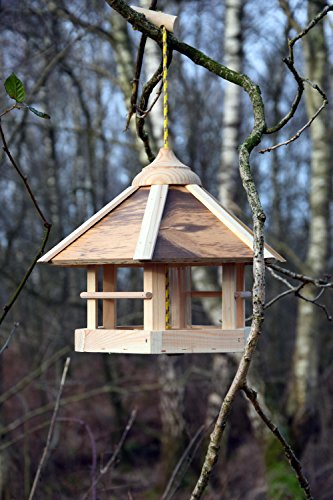 dobar® 21391e Vogelfutterhaus Camouflage Vogelfutterstation aus Holz - Vogelhaus zum Hängen - inkl. Futtersilo - Kompakte Vogelvilla - 35 x 35 x 29 cm - Natur-Geflammt