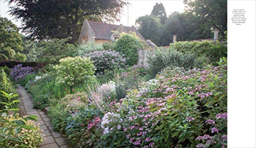 Kiftsgate Court Gardens: Three Generations Of Women Gardeners #TOP5