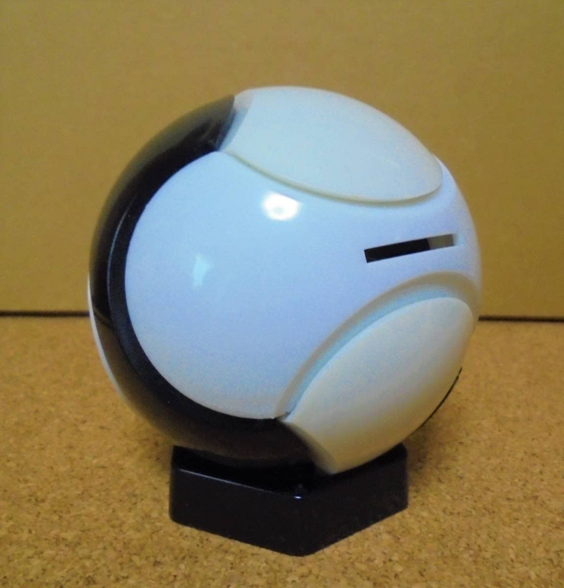 Amazon.co.jp: 貯金箱 J BaIu PuzzIe Bank サッカー