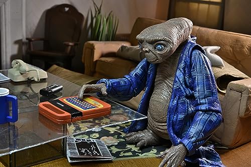 Image of NECA - E.T. - 40th Anniversary Telepathic E.T. Ultimate 7 inch Action Figure