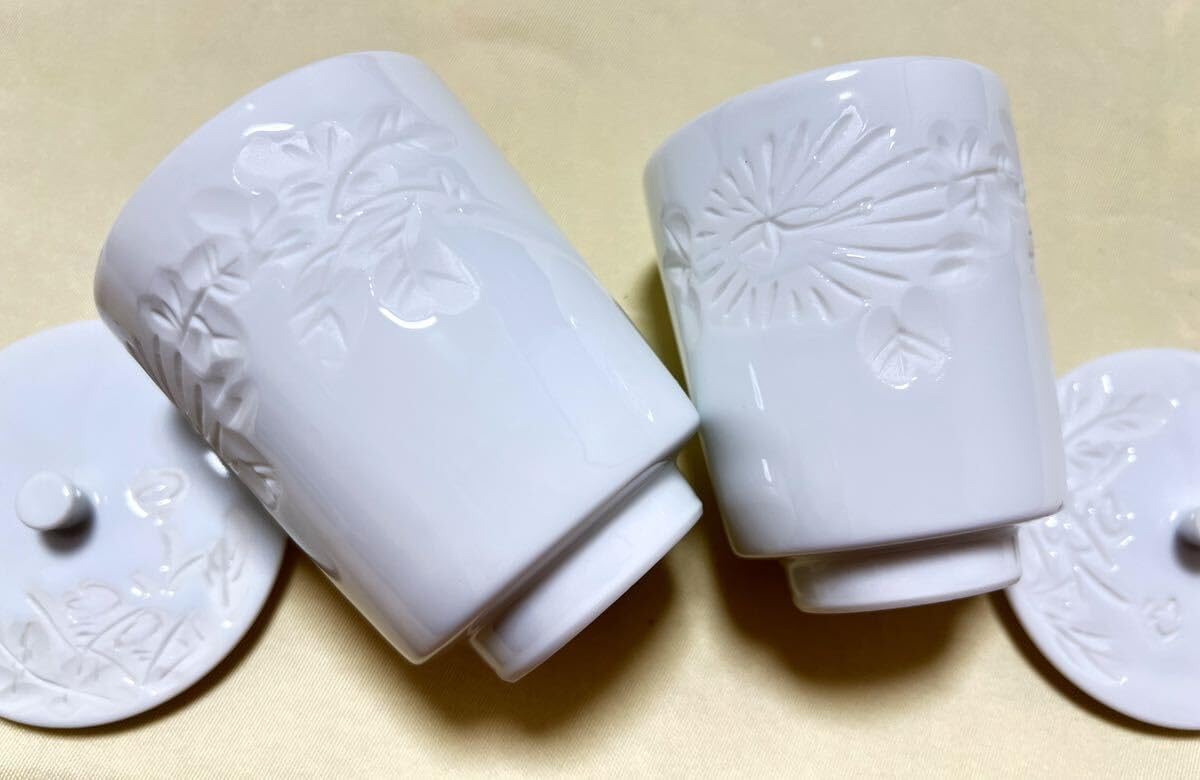 Amazon.co.jp: 出石焼 小嶋昇山造 花草彫 蓋付き白磁夫婦湯呑 組湯呑