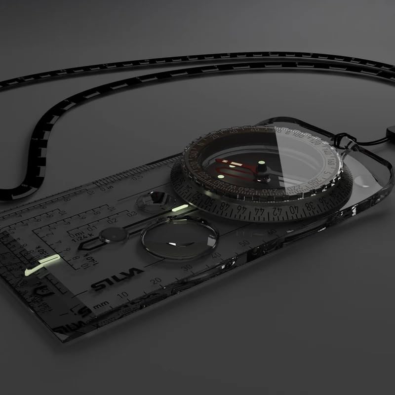 Brújula Silva 3E de base recta acrílica y aluminio con marcados luminiscentes, nivel experto, escalas 1:24000-1:50000, cápsula con líquido miniatura 3