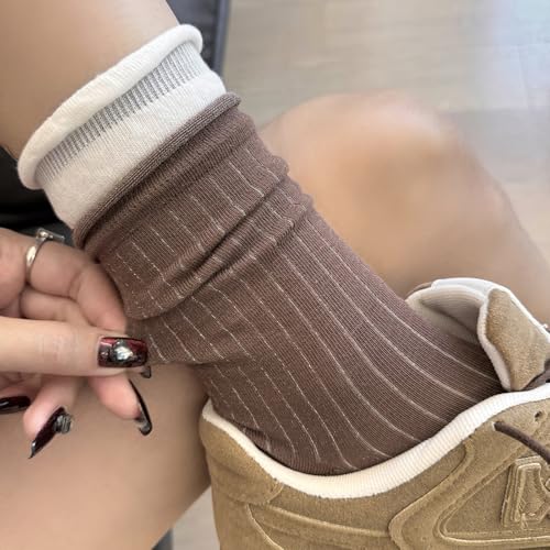 Women's 4 Pairs Frilly Ruffle Ankle Socks Soft Breathable Cute Turn Cuff Socks4