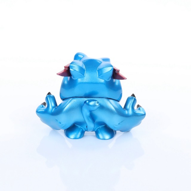 Amazon.com: MrBeast Lab Collectible Vinyl Figures - Metallic