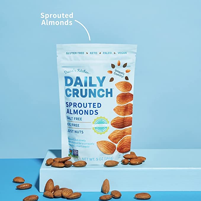 Miniatura 4 de Daily Crunch Almendras germinadas bolsas resellables de 5 onzas germinadas originales paquete de 2  germinadas y deshidratadas para un bocadillo