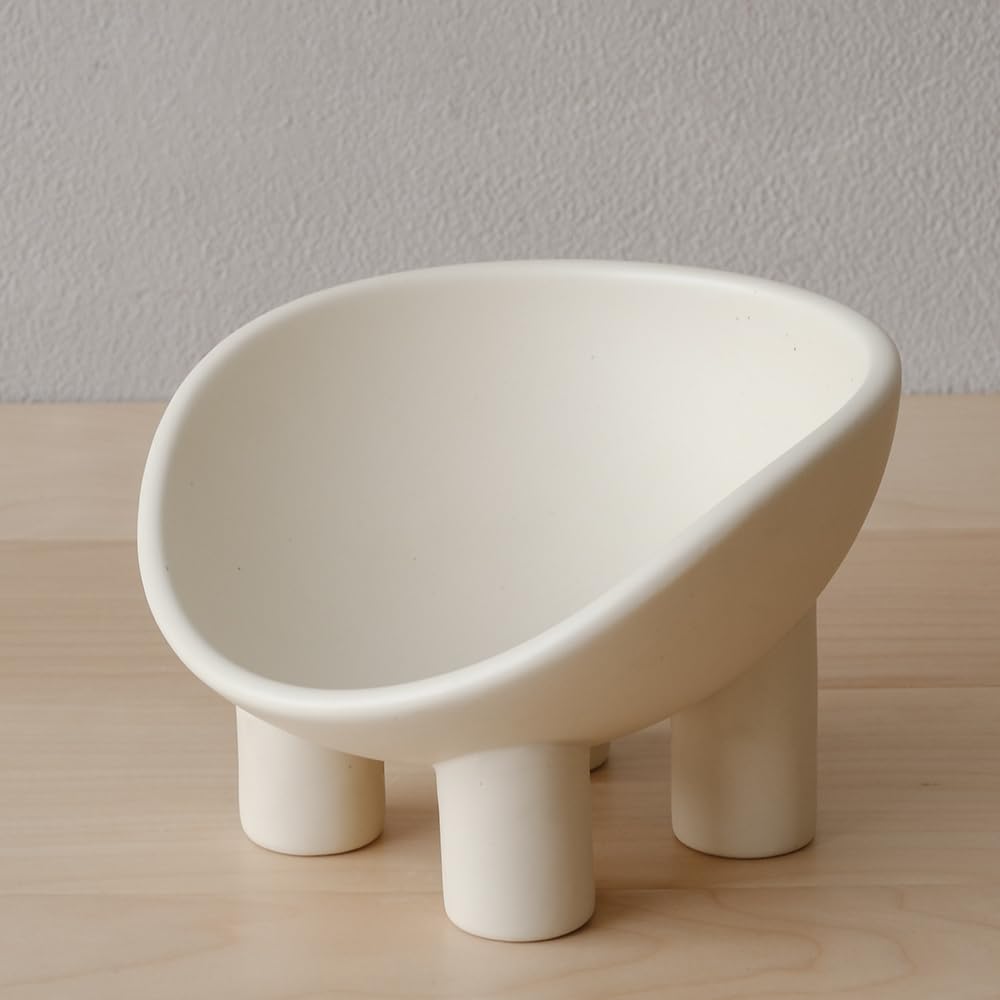 Four-Legs Ceramic Cat‘s Bowl, Chubby Cute Pet Bowls, Matte Crème