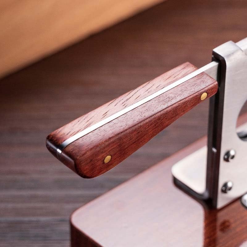 Przenośna gilotyna do cygar do różnych rozmiarów cygar - akcesoria najwyższej jakości