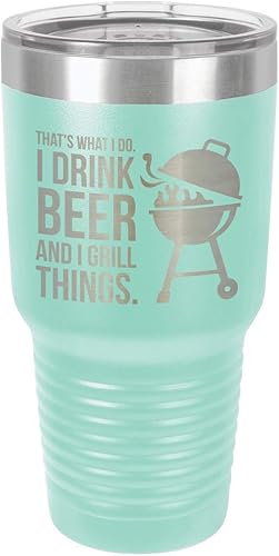 Miniatura 10 de DRINK BEER GRILL THINGS BLACK Vaso de bebida de 30 onzas con popote y tapa superior deslizante Taza de viaje grabada con láser con citas para asar