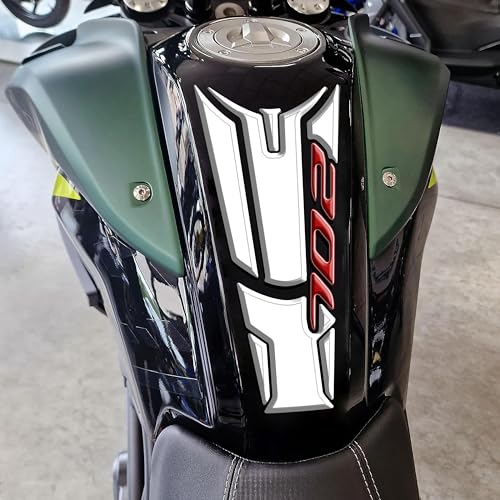 Autocollant résine 3D pour pare-brise Benelli TRK 702 protection