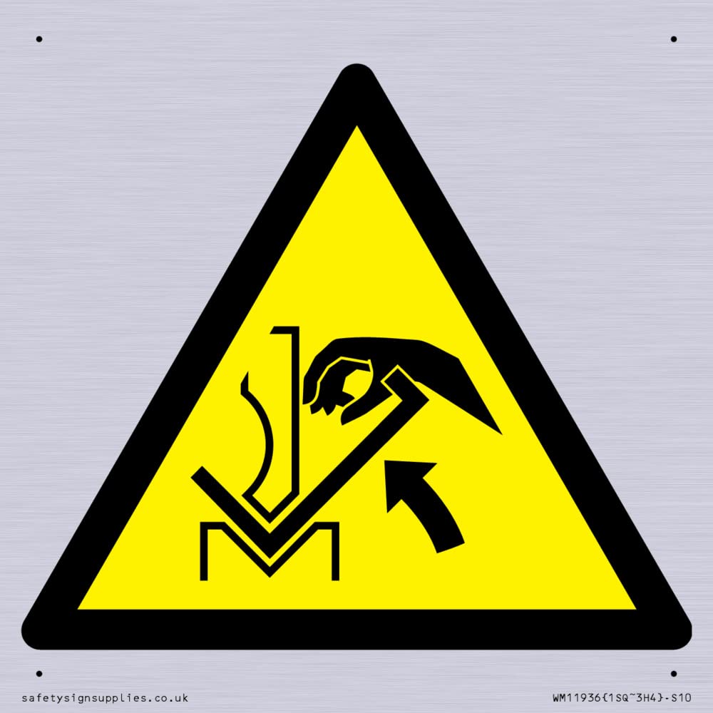 W031 Warning: Hand crushing between press brake and material Sign - 100x100mm - S10