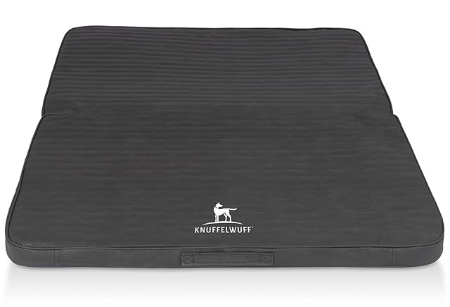 Knuffelwuff Roanoke - Esterilla de Viaje Plegable para Perros (140 x 120 cm, Piel sintética, 140 x 120 cm)…
