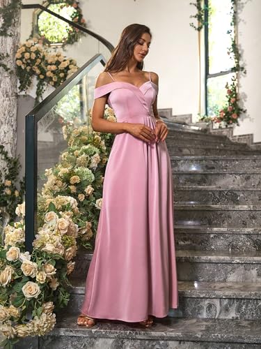 Robe de bal en satin coupe flatteuse et dos nu pour silhouette élancée