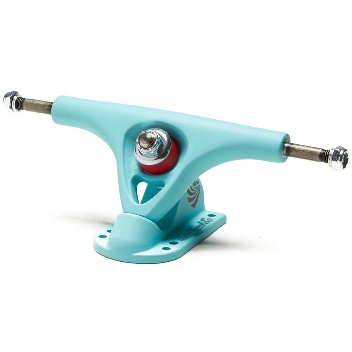 Switch Paris Trucks V2 150 mm 50º Blue Macaron do longboard Skate