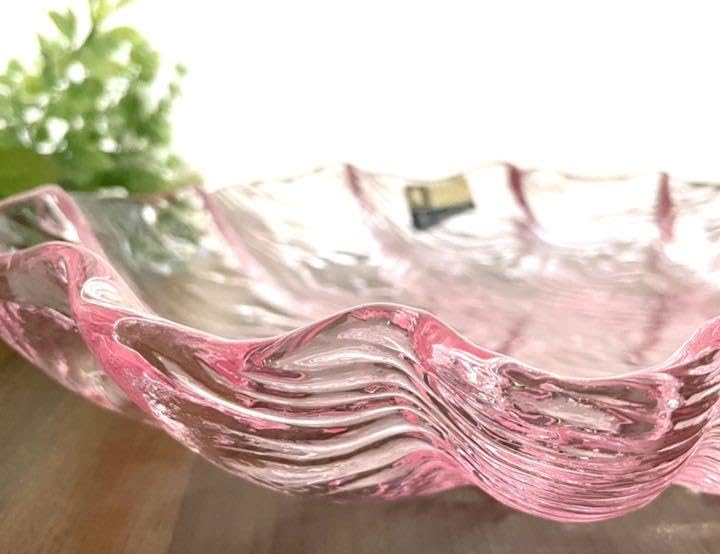 ♥️♥️豪華に輝く薄いピンク系のガラス大皿② Amazon.co.jp: 最終！ KURATA ガラス 大皿 クラタクラフト かわいい