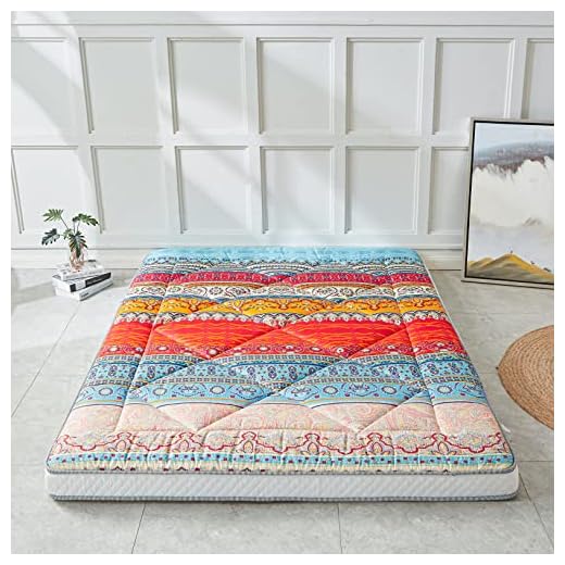 Heimorn Japanese Floor Mattress Futon Mattress, Thicken Sleeping Mattress Foldable & Portable Roll up Camping Mattress with Dust-Proof Cover, Bohemia Red Twin