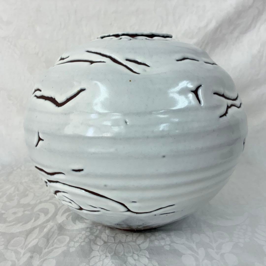 【萩焼】椿秀窯 庄 圭一郎 白燿 花生 花瓶 飾り壺 木箱入 Amazon.co.jp: 萩焼椿秀窯 庄 圭一郎 白燿 花生 花瓶 飾り壺 木箱入