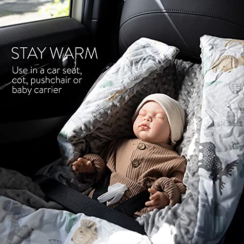 Navaris Baby Car Seat Blanket - Wrap for Babies with Holes for 3-Point Harness Straps - Universal Fit for Car Seat, Pushchair, Pram, Buggy - Wildlife - Image 3