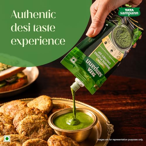 Image of Tata Sampann Chatpati Dhaniya Pudina Chutney Dip, Made with Fresh Coriander and Mint, Tangy and Flavorful, Hari Chutney, Ready to eat, Pairs well with Parathas, Chaats & Snacks, 100% Quality Ingredients, Hygienically Prepared, 200 g