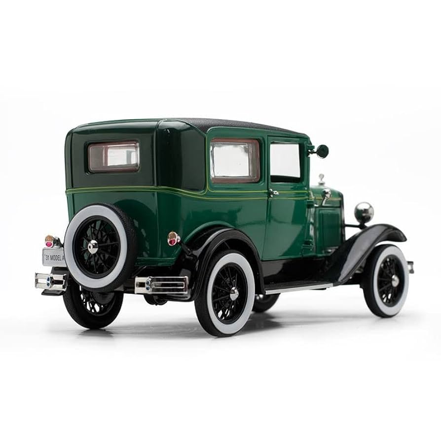 ★ 31 FORD MODEL A ★ 31 フォード モデルA ★ 1/18 1931 Ford Model A Roadster 1:18-Scale Diecast Car Featuring