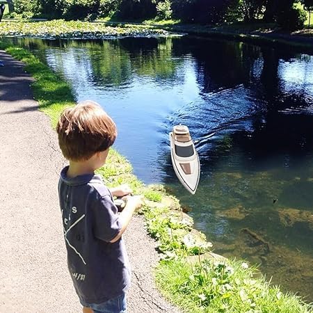 EXOMOON Super Large 1:28 Scale RC Boats Luxury Yacht Remote Control Boats Electric USB Rechargeable Luxury Cruise Ship for Kids Adults RC Ship 2